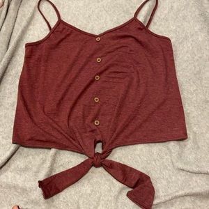 maroon tank top